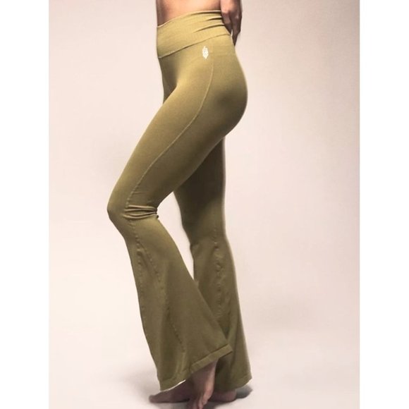 Free People Pants - NWOT Free People Movement Good Karma Crop Flares